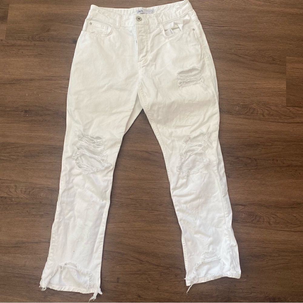NEW ZARA White Boyfriend Jeans